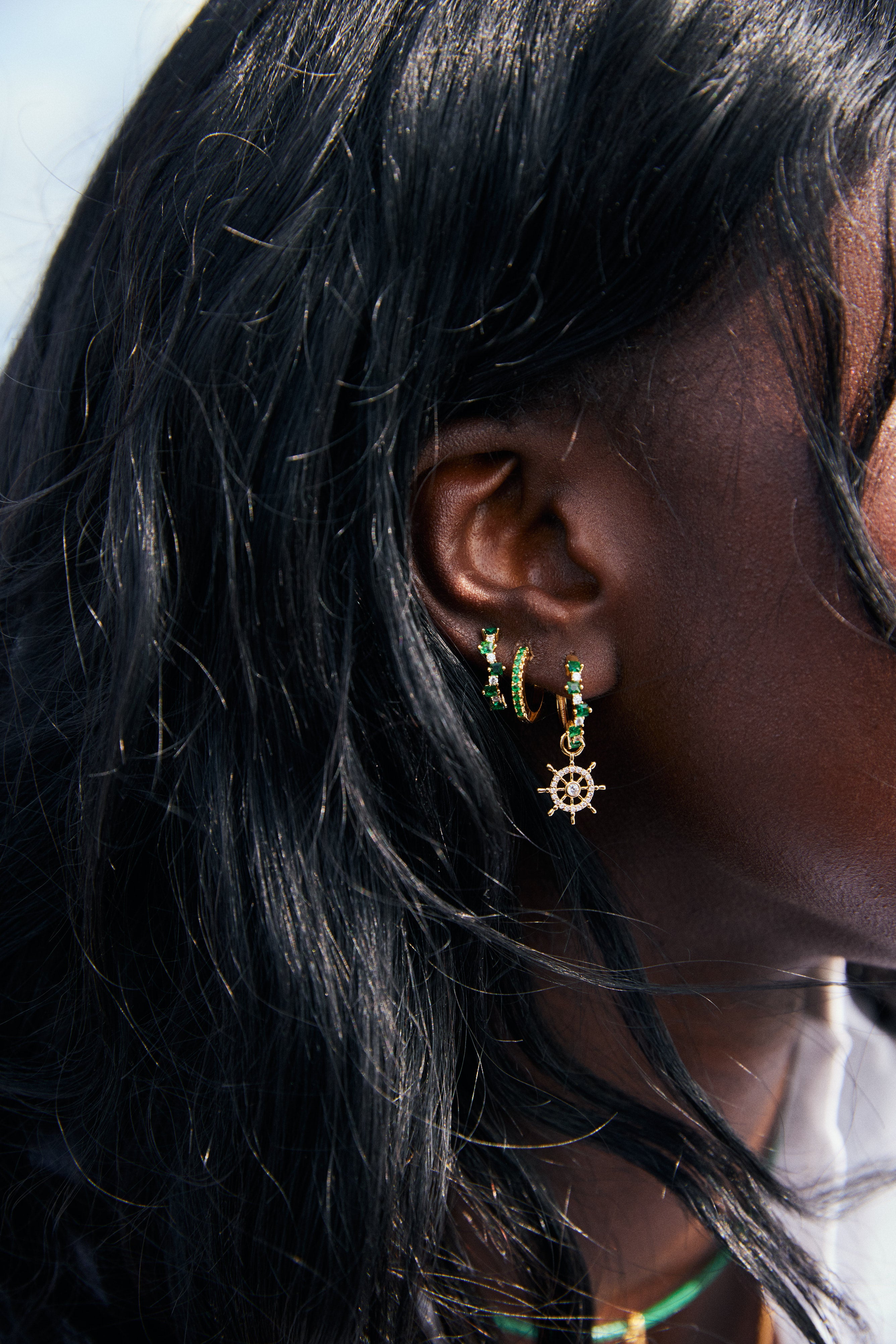 MIXED SMALL HOOPS GREEN