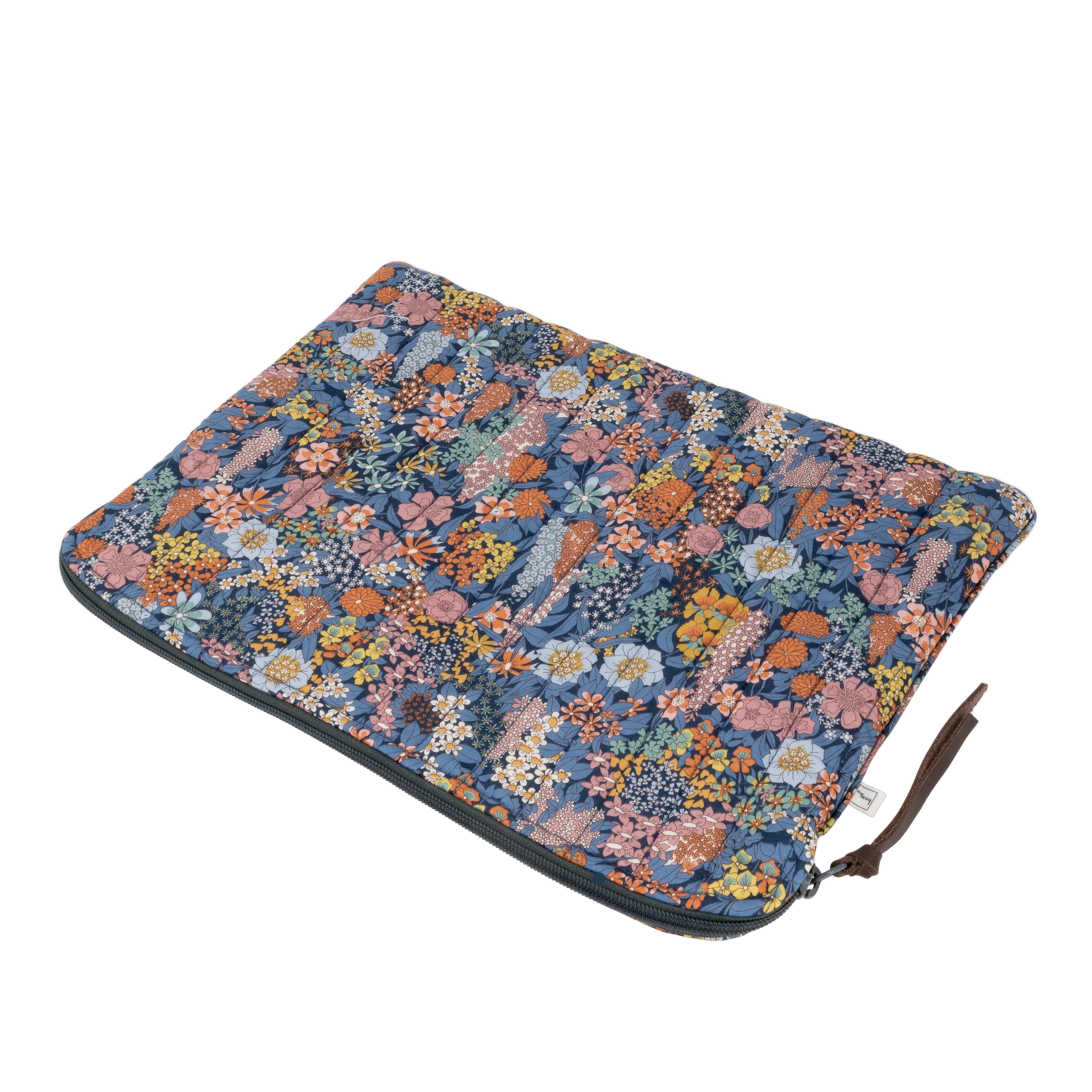 Image of Mac cover mw Liberty Ciara from Bon Dep Essentials